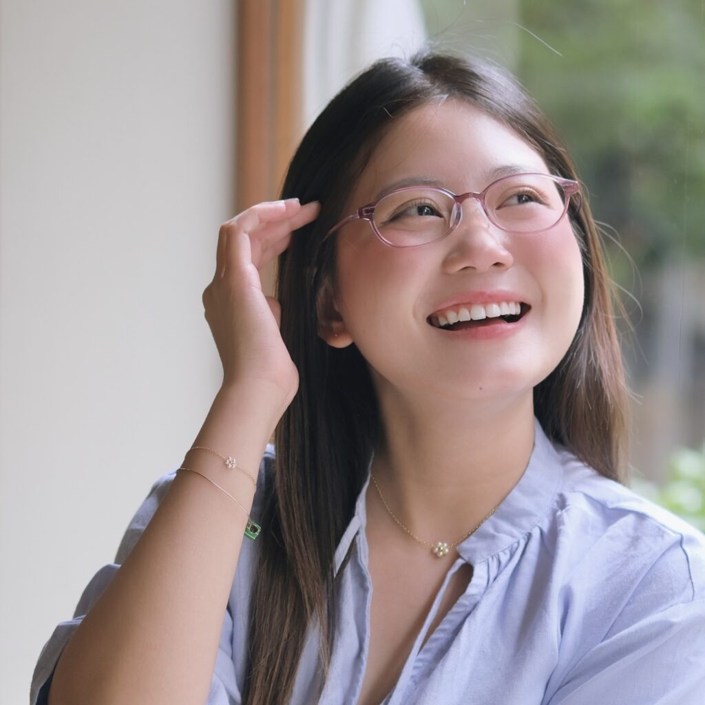 Facetune_27-05-2025-19-44-17 2